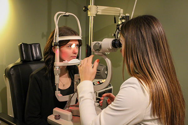 Adult Eye Exam at Summerland Optometry